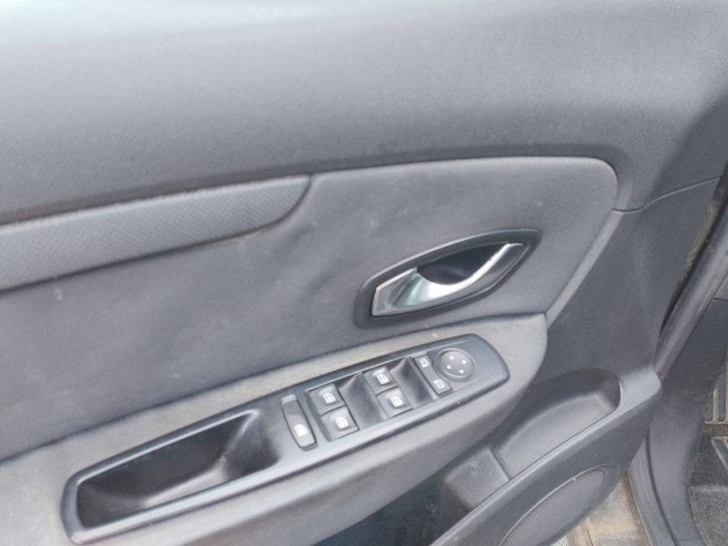 RENAULT Scénic 1.5 dCi 110CV EleGO