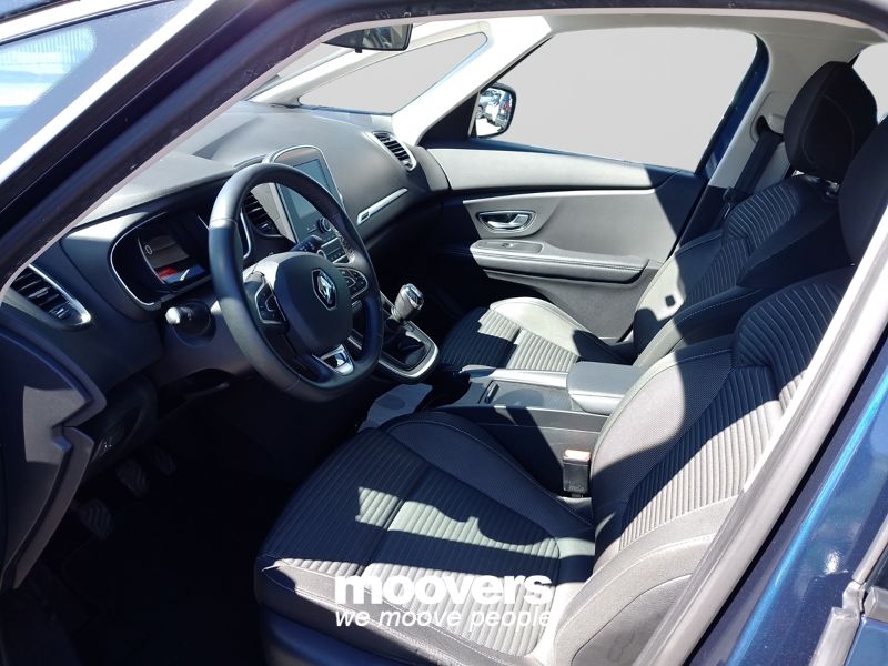 RENAULT Scénic TCe 140 CV FAP Sport Edition2