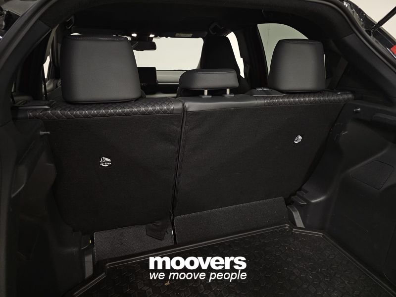 TOYOTA Yaris 1.5 Hybrid 5 porte Style