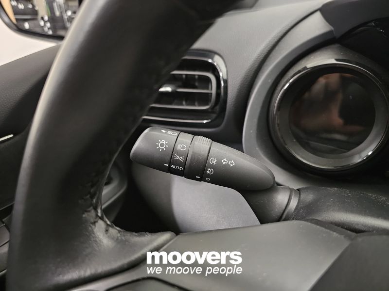 TOYOTA Yaris 1.5 Hybrid 5 porte Style