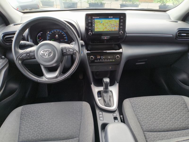 TOYOTA Yaris Cross 1.5 Hybrid 5p. E-CVT Business