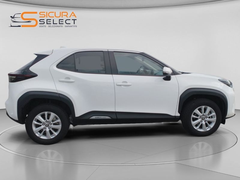 TOYOTA Yaris Cross 1.5 Hybrid 5p. E-CVT Business
