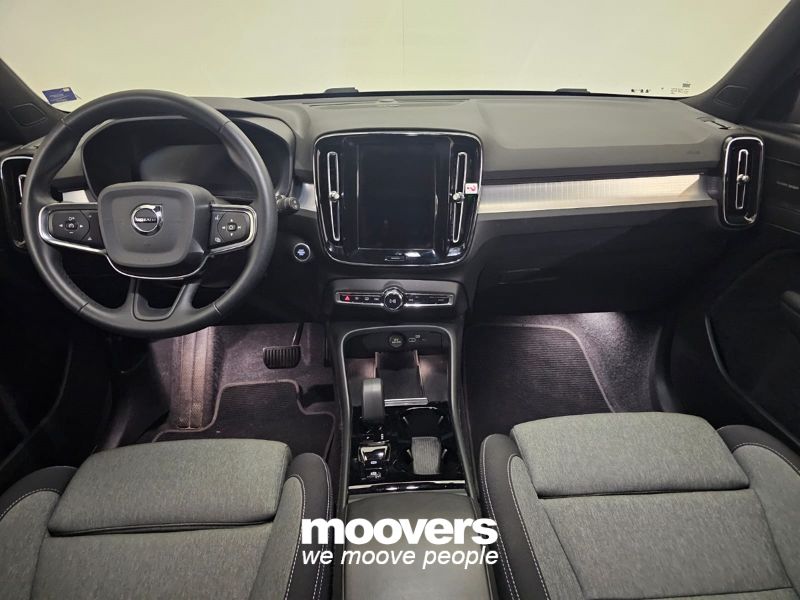 VOLVO XC40 B3 automatico Core